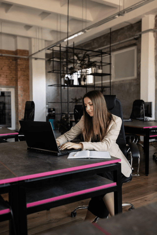 cadeira ergonomica com encosto alto